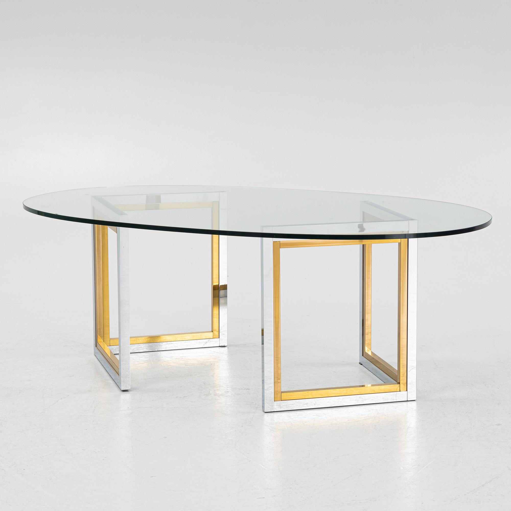 Coffee table, second half of the 20th century.