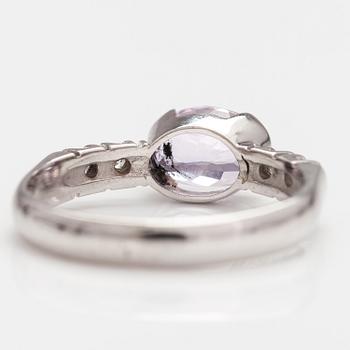 RING, 14K vitguld, rosa safir, diamanter ca. 0.10 ct tot. Finland 2016.