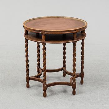 A 1922 table, Nordiska Kompaniet.