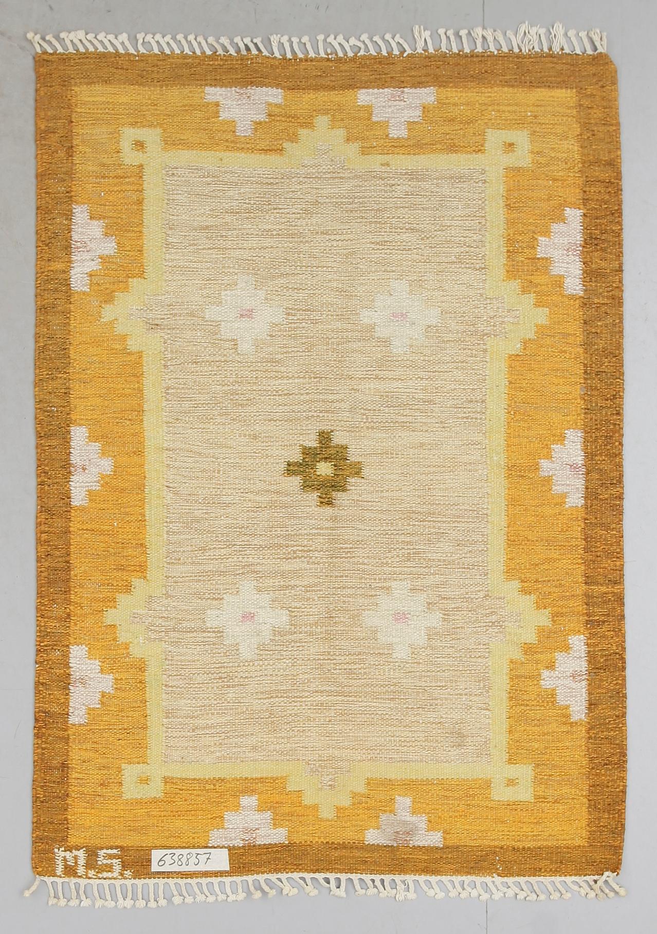 MATTA, rölakan, signerad MS (Maj Svanström). Ca 195 x 137 cm.