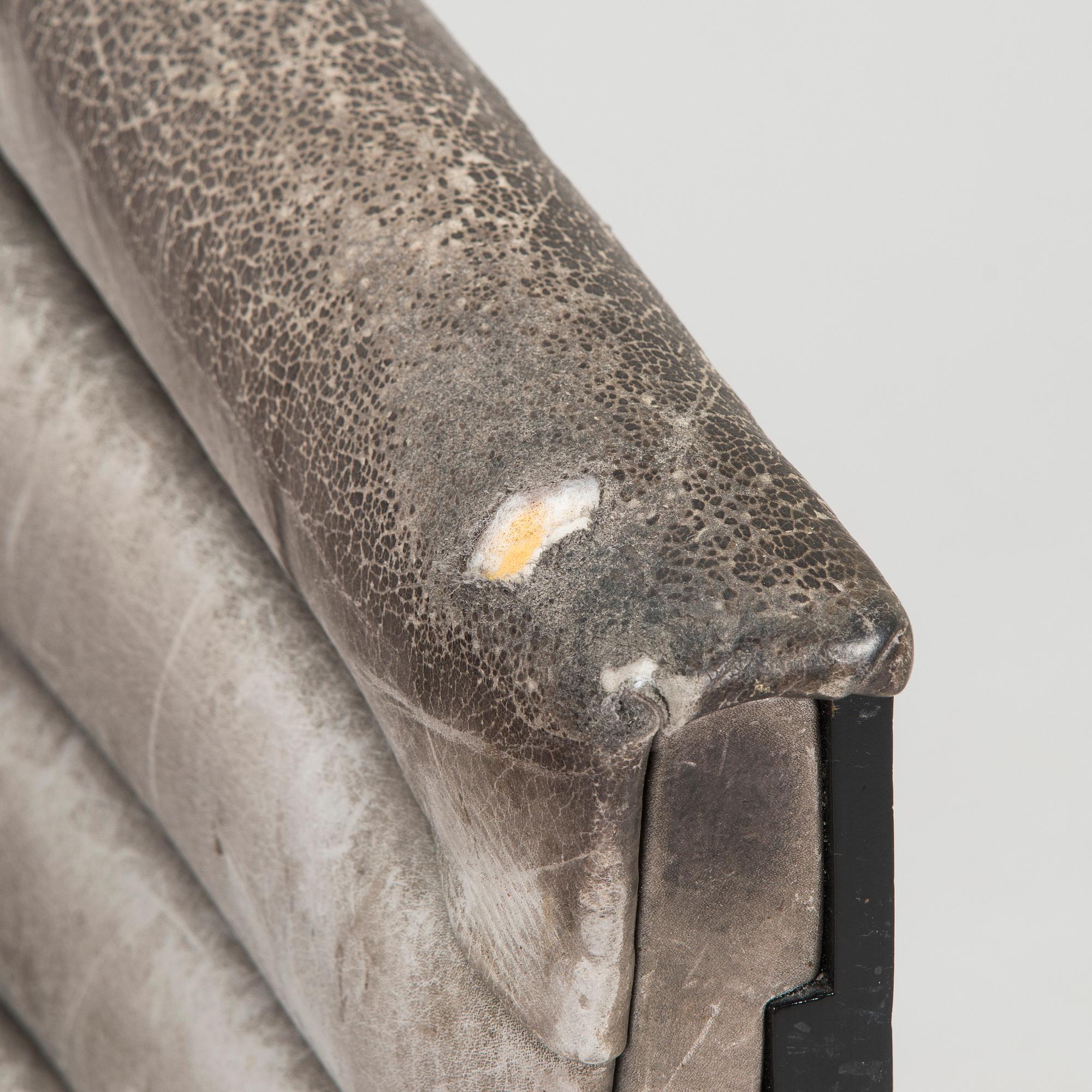 Antti Evävaara, Nojatuoli, "Nest", Studio Antti E, Martela 1980-luku.