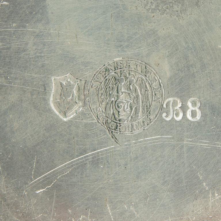 Nils Fougstedt, bonbonjär  Firma Svenskt Tenn 1928.