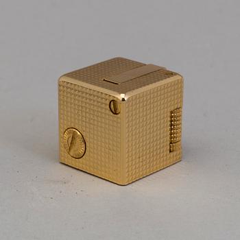 A 1970s lighter, Ippag Dice.