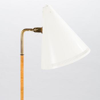 PAAVO TYNELL, A mid-20th century 'K10-10' standard lamp for Idman, Finland.