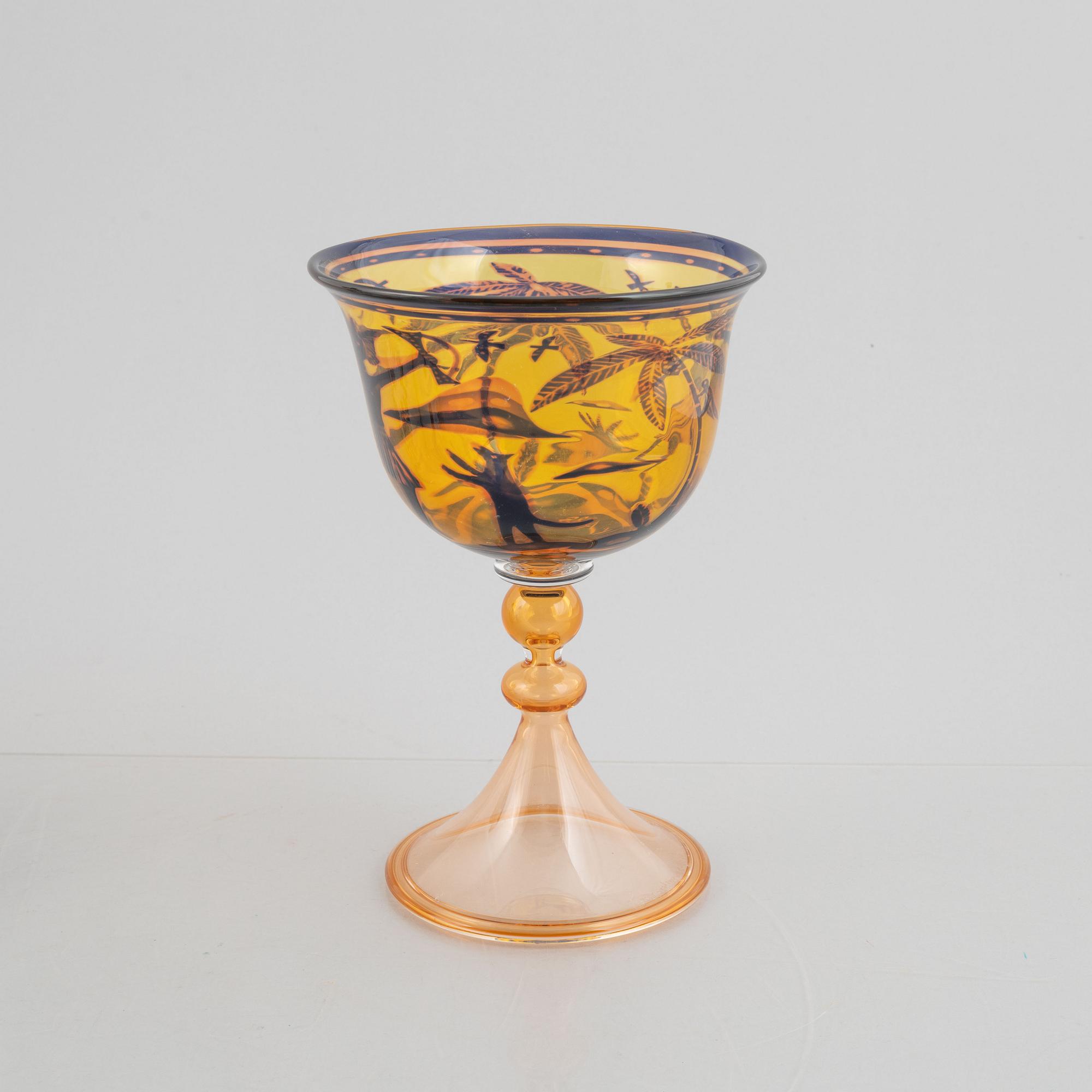 Wilke Adolfsson, a glass cup, signed and dated 1988.