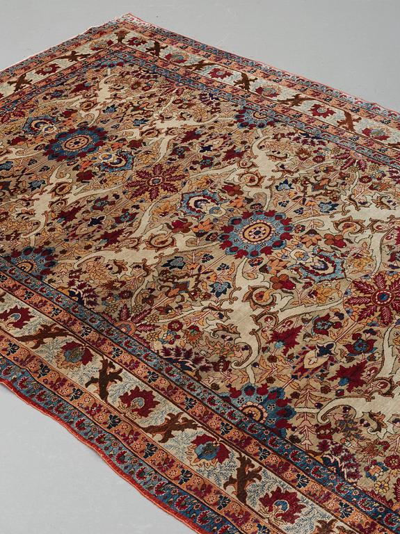 MATTA, antik silke Feraghan/Keshan sannolikt, ca 215,5 x 144,5 cm.