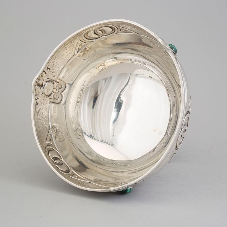 S Wedish Art Nouveau footed silver bowl with malachites, maker's mark CG Hallberg, Stockholm, 1903.