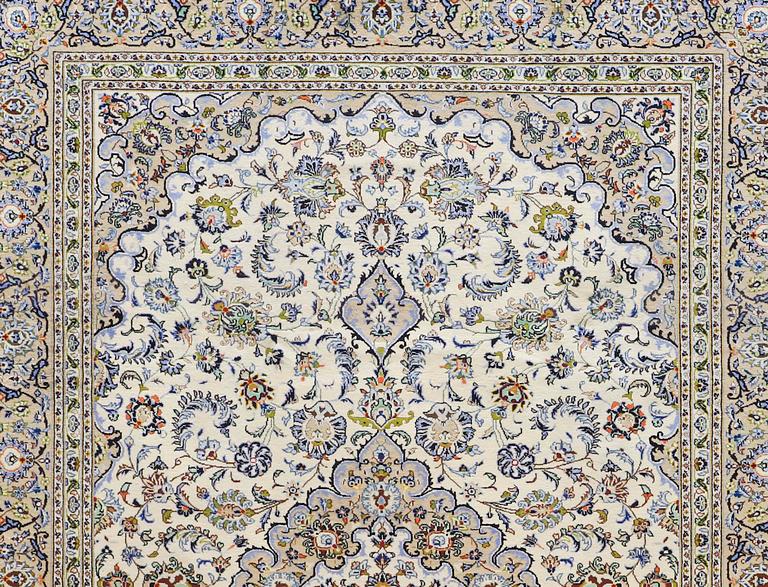 Carpet, Keshan, approx. 350 x 244 cm.