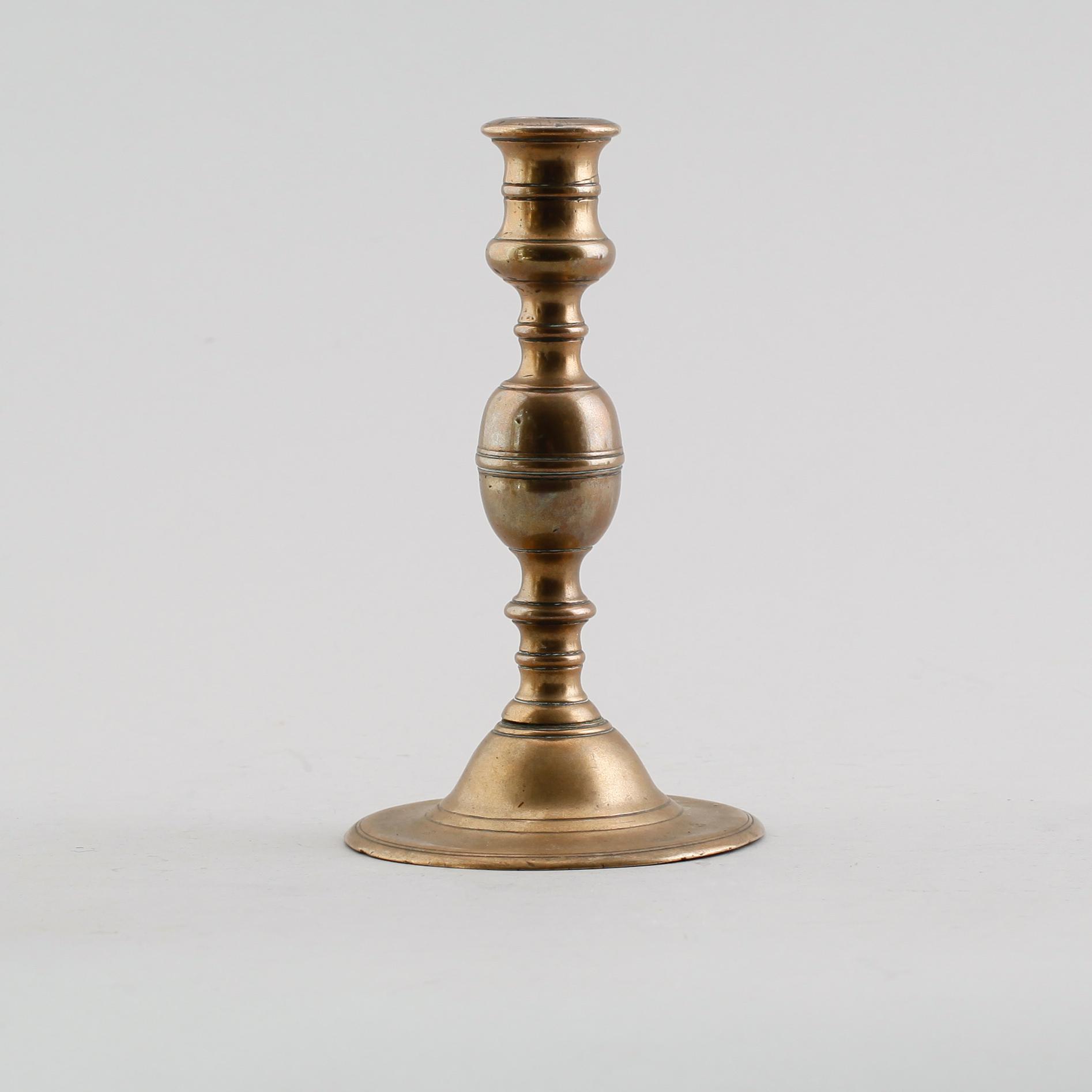 LJUSSTAKE, mässing, 1600-tal.