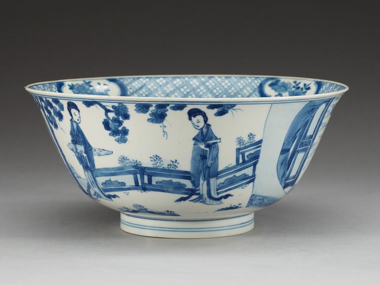 A blue and white bowl with Chenghua six character mark. Qing dynasty, Kangxi (1662-1722).