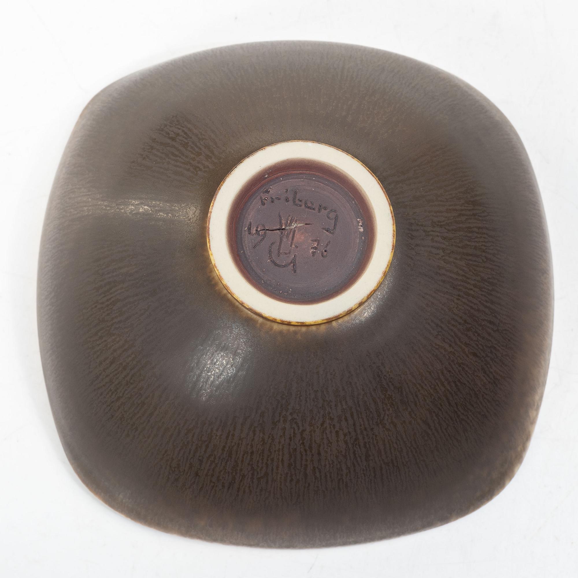 Berndt Friberg, two bowls, Gustavsberg Studio, 1976-77.