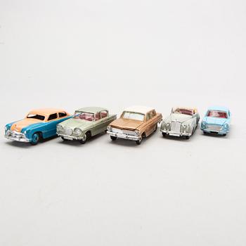 BILAR 10 st Dinky Toys 1950/60-tal.