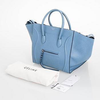 Céline, a 'Medium Phantom' Grained Leather Bag.