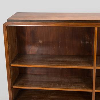 Lauri Järveläinen, kirjakaappi, Tampereen Höyrypuuseppä oy, Tampere 1920-luku.