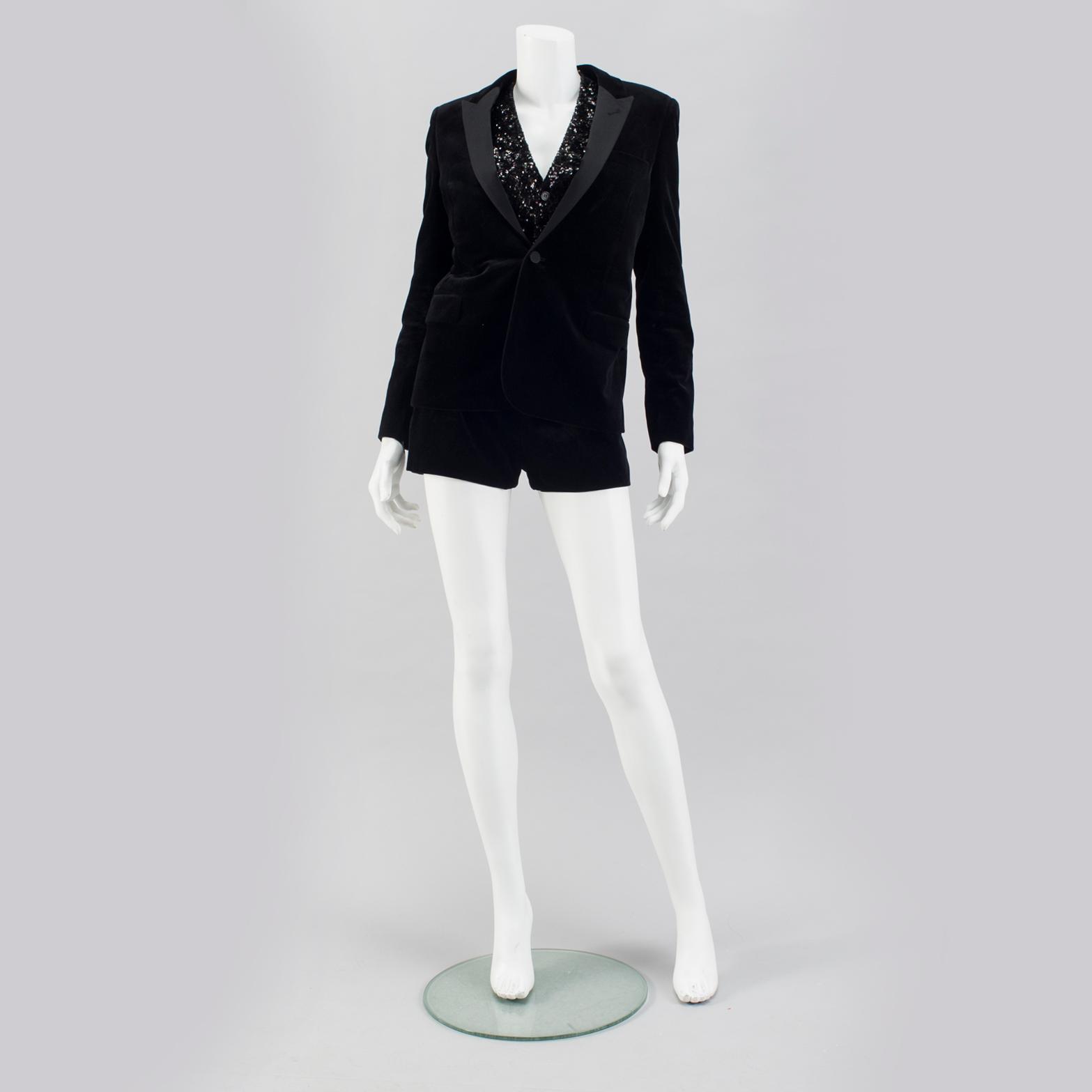 YVES SAINT LAURENT, smoking, shorts samt väst, fransk storlek 40.