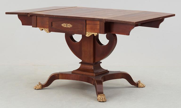 KLAFFBORD, empire stil, 1900-talets början.
