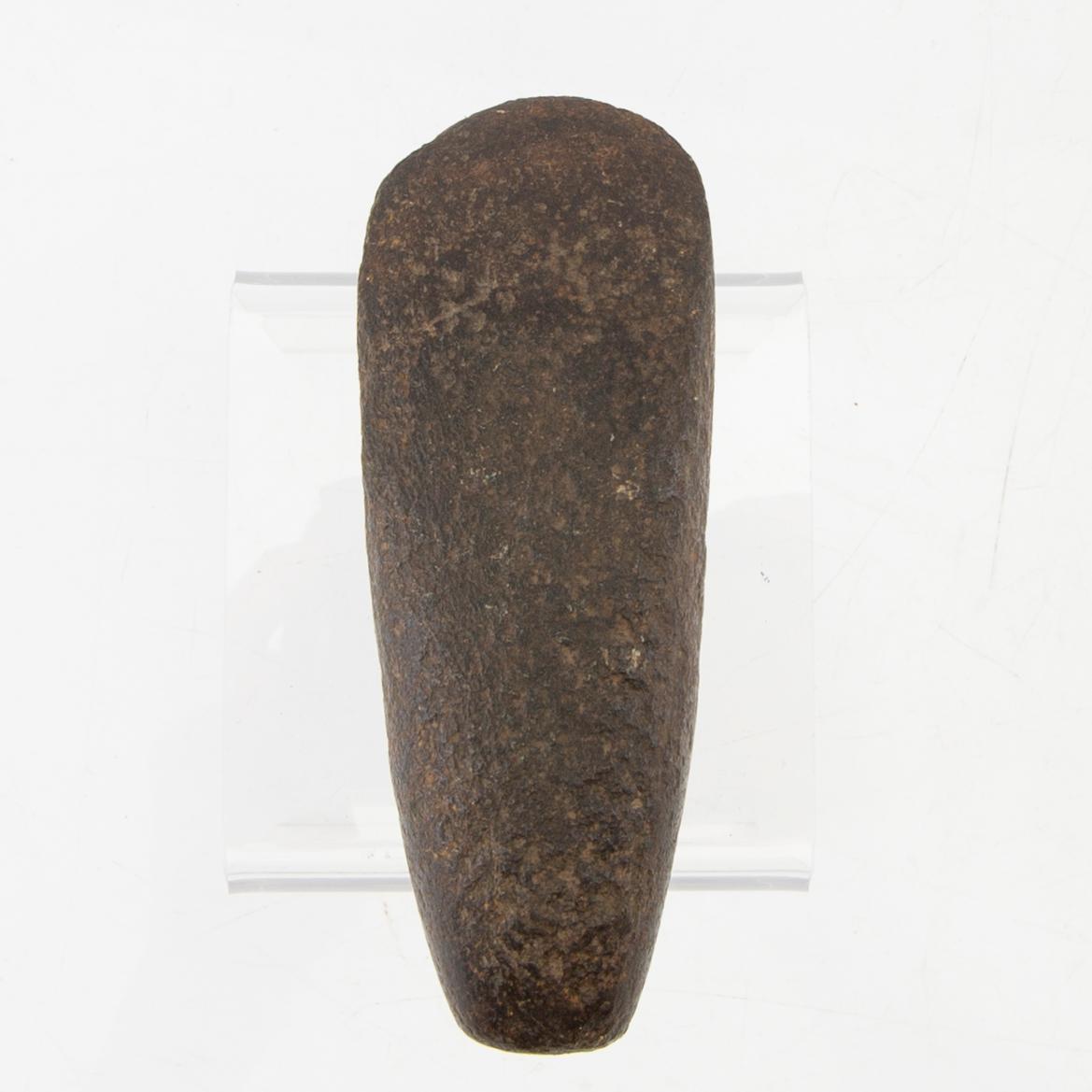Three Scandinavian Neolithic stone axes, trindyxor, Neolithic.