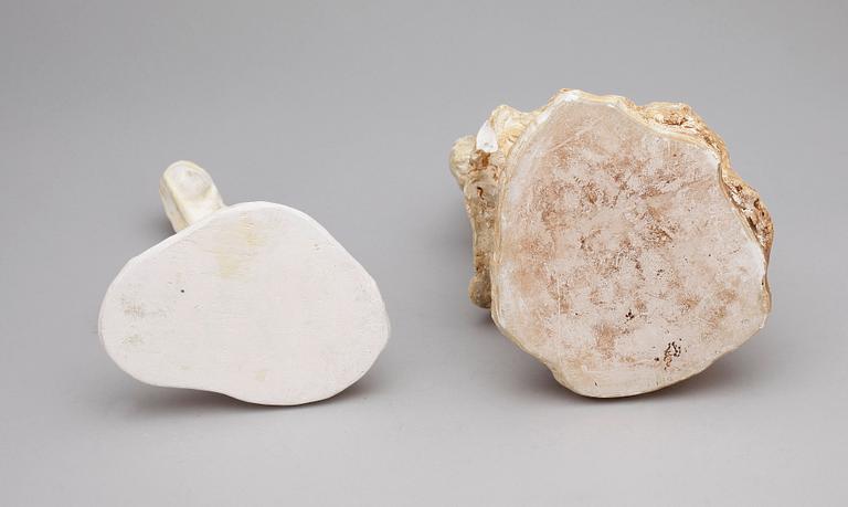 ARON JERNDAHL, 2 st, gips, sign.