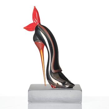 Kjell Engman, a unique glass sculpture, a high-heeled shoe in the shape of a fish, Kosta Boda.