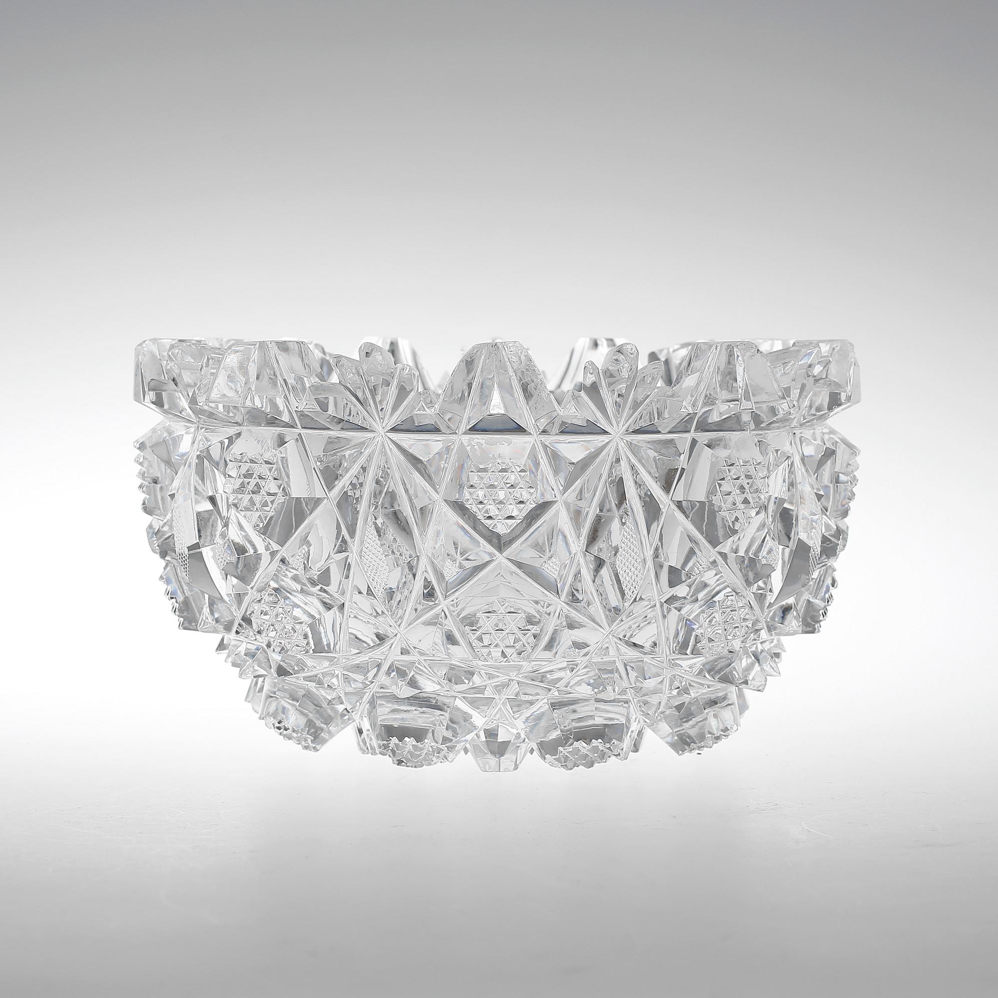 SKÅL, glas, Tsarskålen, Kosta, 1900-talets andra hälft.