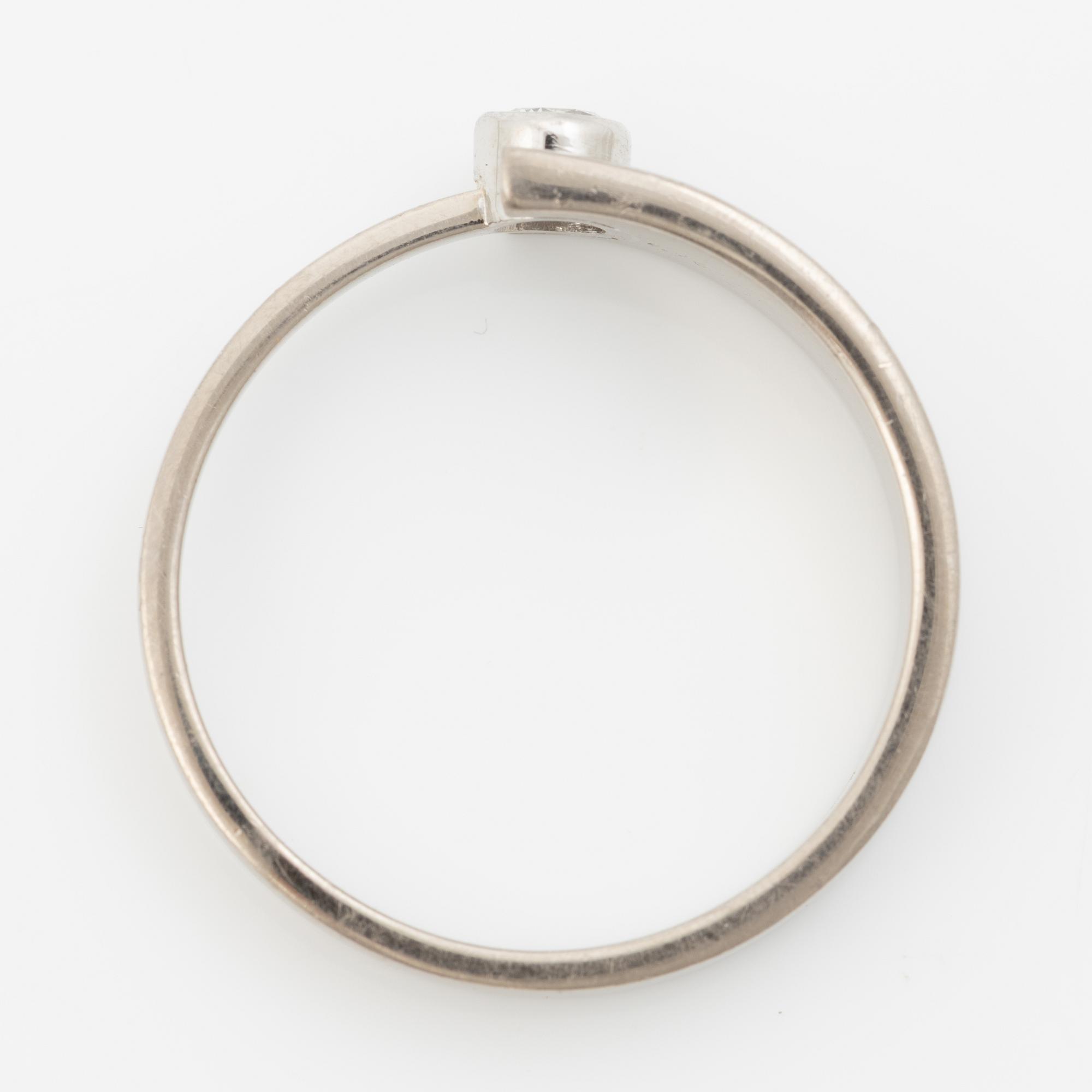 Lapponia, ring 18K white gold set with a round brilliant-cut diamond, Finland 1973.