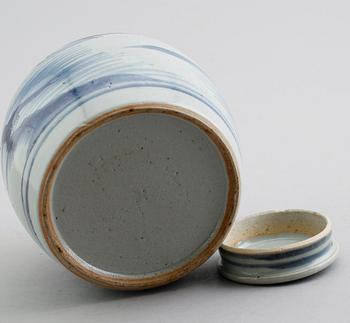 BOJAN MED LOCK, porslin, Kina, 1800-tal.