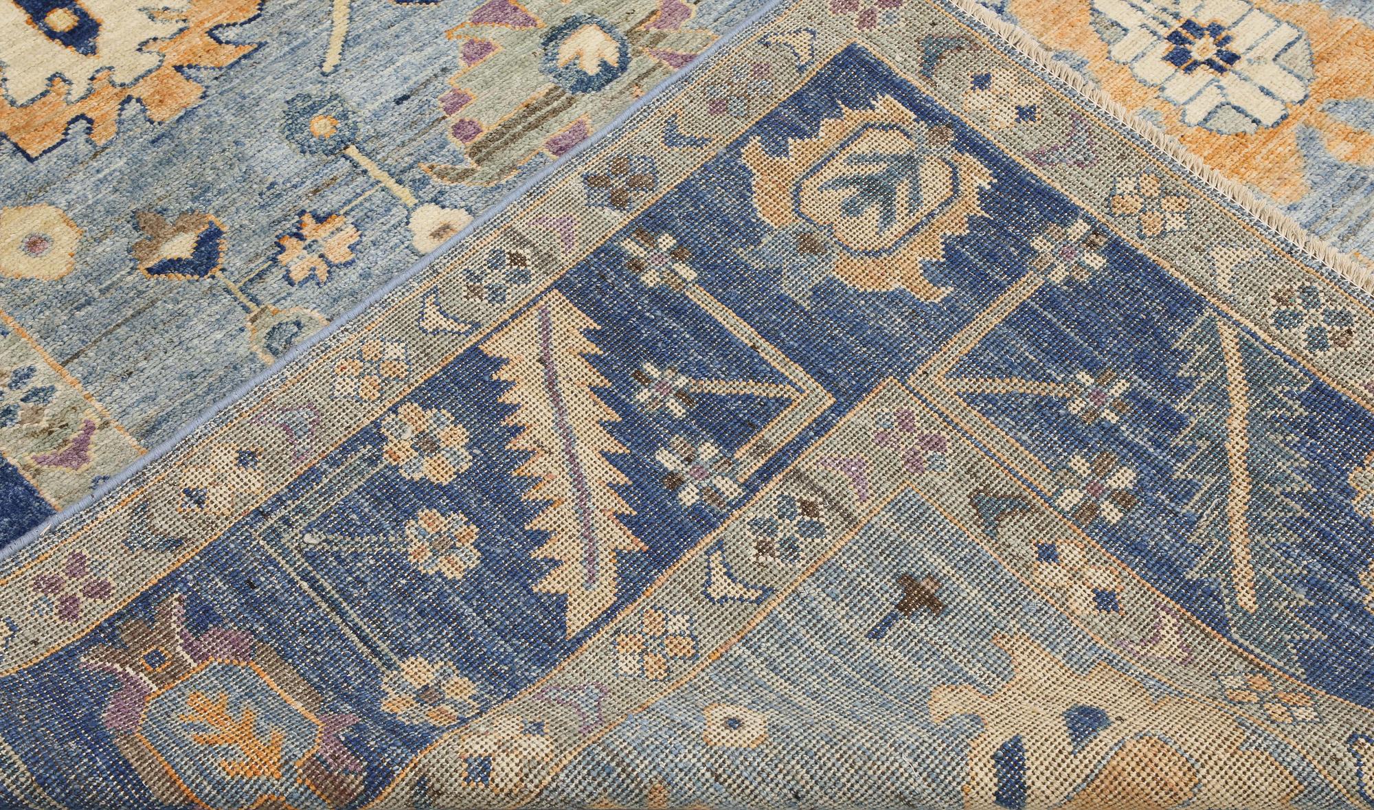 A carpet, Ziegler design, approx. 302 x 250 cm.