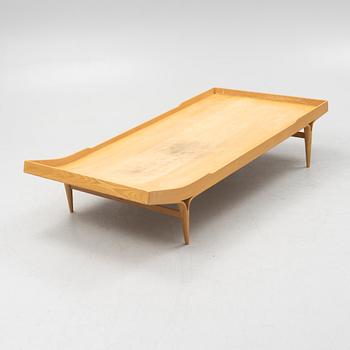 Bruno Mathsson, a 'Berlin' daybed, Firma Karl Mathsson, Värnamo, 1977.