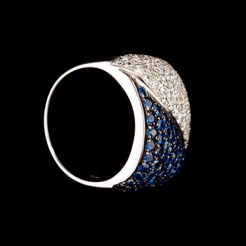 A sapphire and brilliant-cut diamond ring. Total carat weight on diamonds circa 1.75 cts.