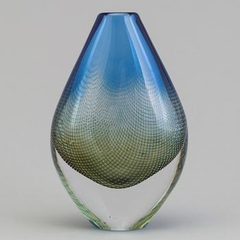 SVEN PALMQVIST, a 'Kraka' glass vase from Orrefors.