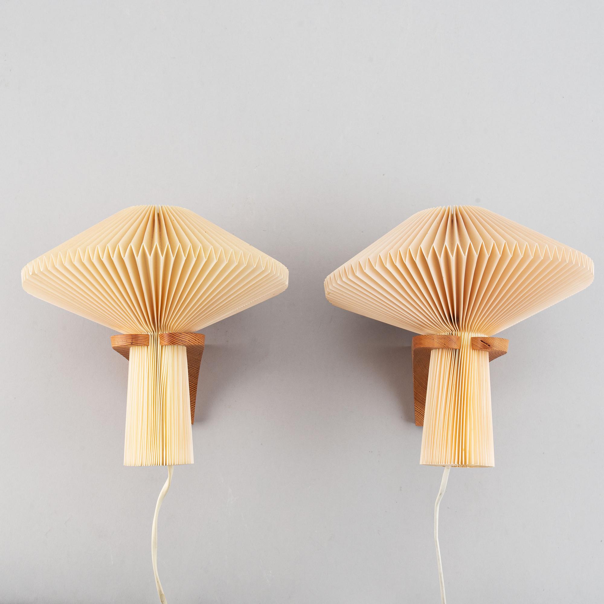 Vilhelm Wohlert, a set of two late 20th century model 204 wall lights for Le Klint, Denmark.