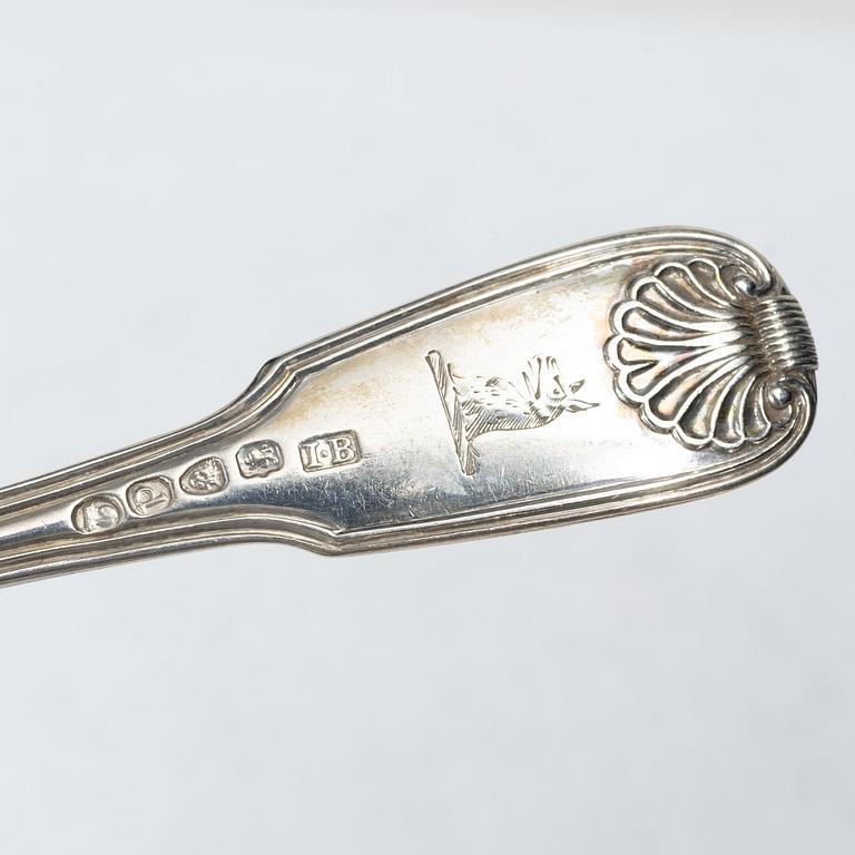 Cutlery, 30 pieces, silver, England and Sweden, including John Walton, Newcastle 1836.
