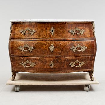 BYRÅ, rokoko, 1700-talets andra hälft.