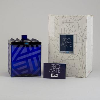 A 'Sininen blue' glass box by Markku Salo, Nuutajärvi, Notsjö, Finland, numbered 74/500.