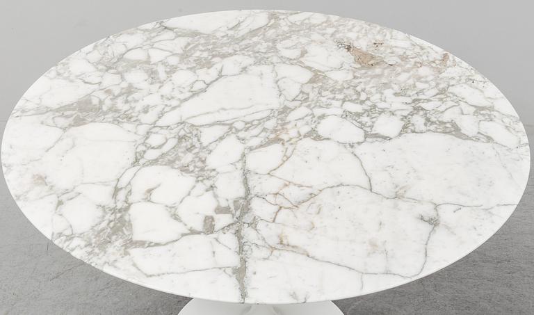 EERO SAARINEN, 'Tulip' table, Knoll.