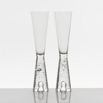 Timo Sarpaneva, champagneglas, 7 st, "Arkipelago", Iittala, Finland, 1980-1993.