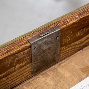 DAMARBETSBORD, sengustavianskt sign Jonas Hultstén, och Jacob Almgren, SEAST.