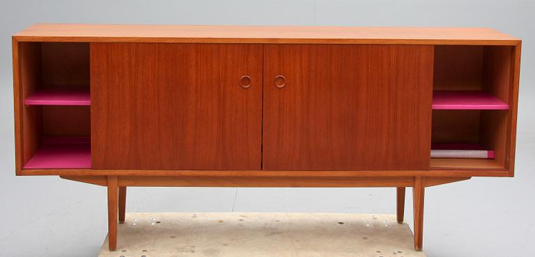 SIDEBOARD, 1960-tal.