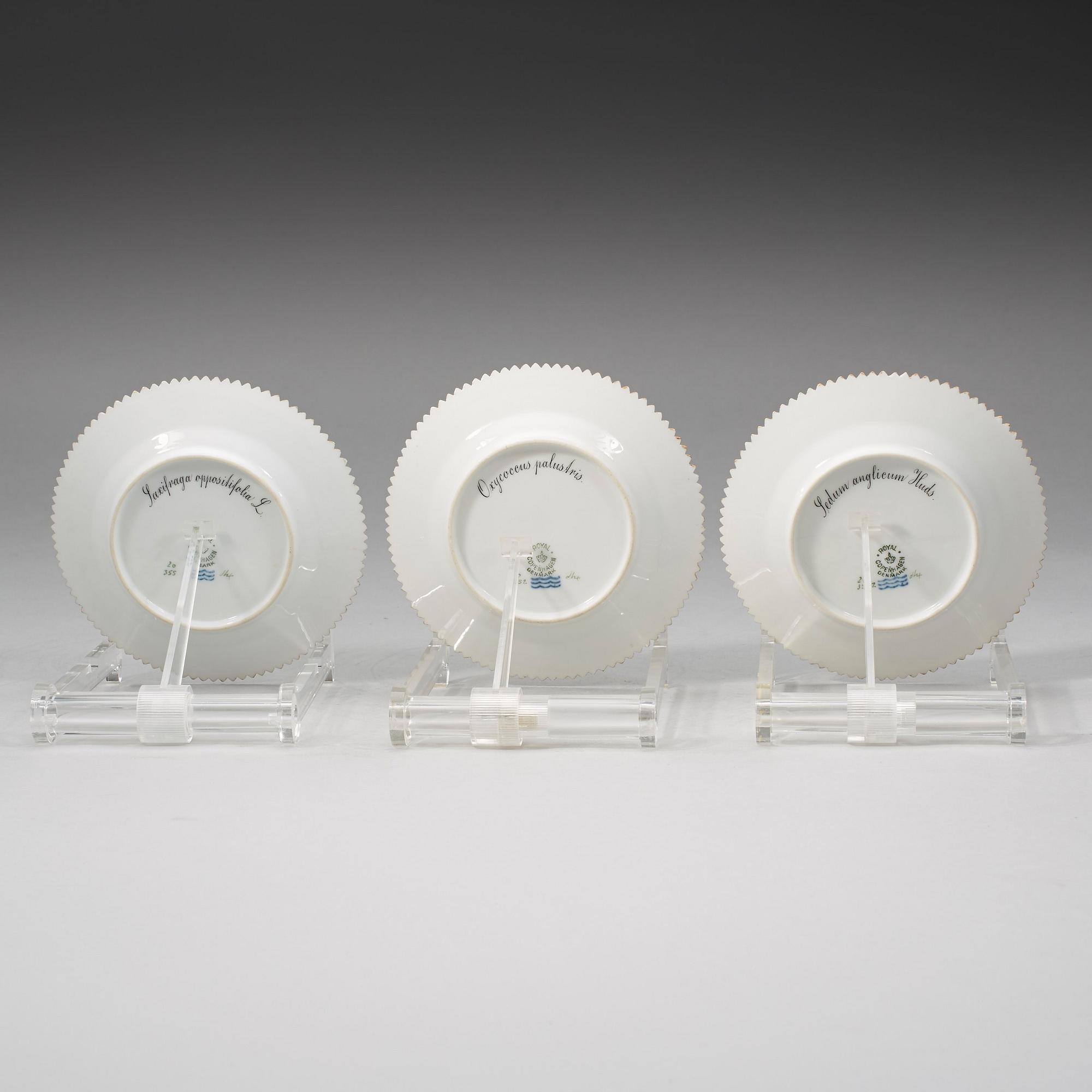 Six Royal Copenhagen 'Flora Danica' dishes, Denmark, 20th Century.