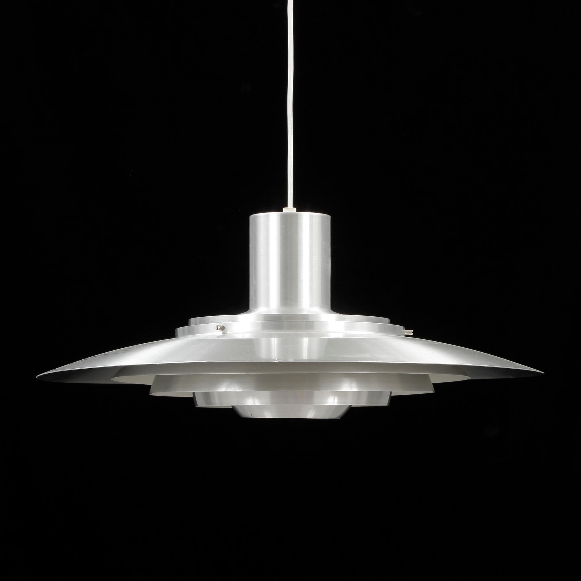 TAKLAMPA, Preben Fabricius & Jörgen Kastholm, Nordisk Solar Kompagni, formgiven 1963.