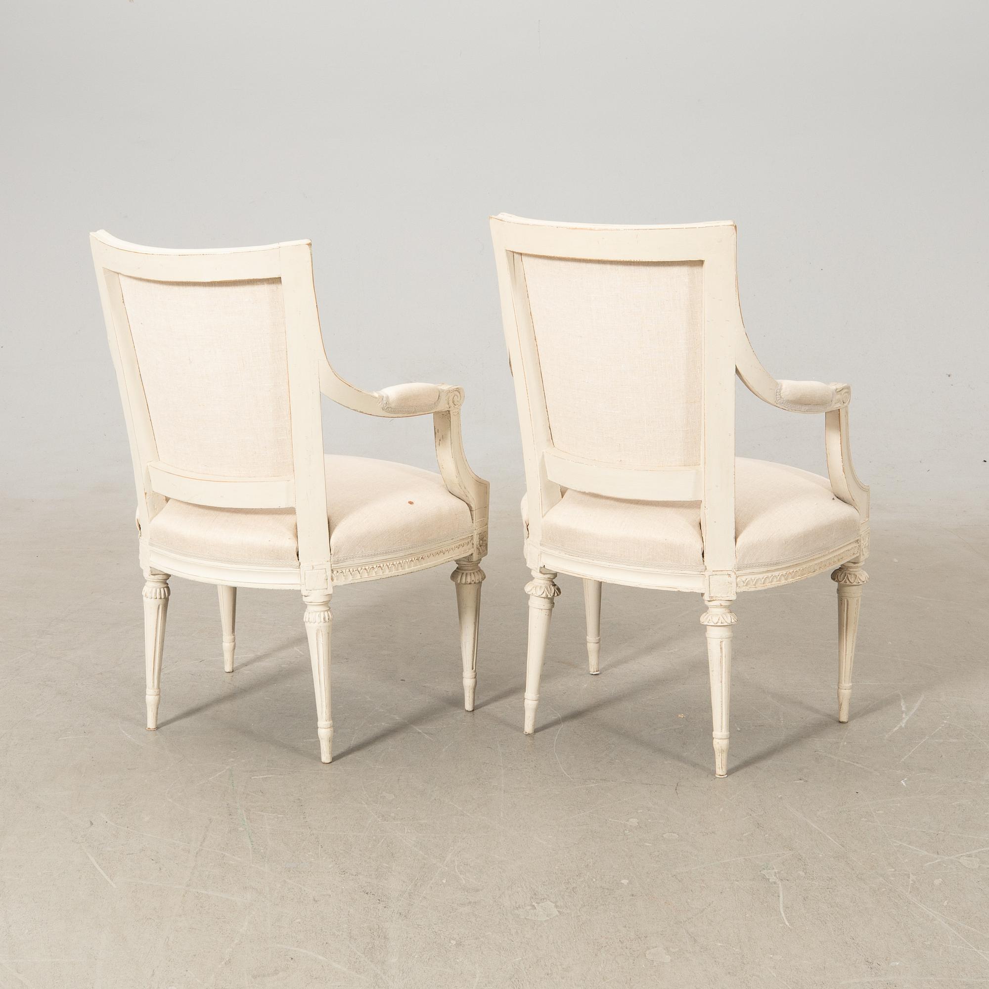 Armchairs, ett pair, late Gustavian Stockholm work, early 19th century.