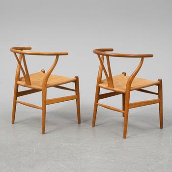 HANS J WEGNER, six oak 'Y' chairs from Carl Hansen & Son, Odense, Danmark, 1950's.
