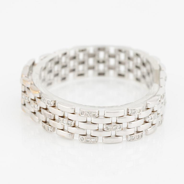 Bracelet 18K white gold with round brilliant-cut diamonds.