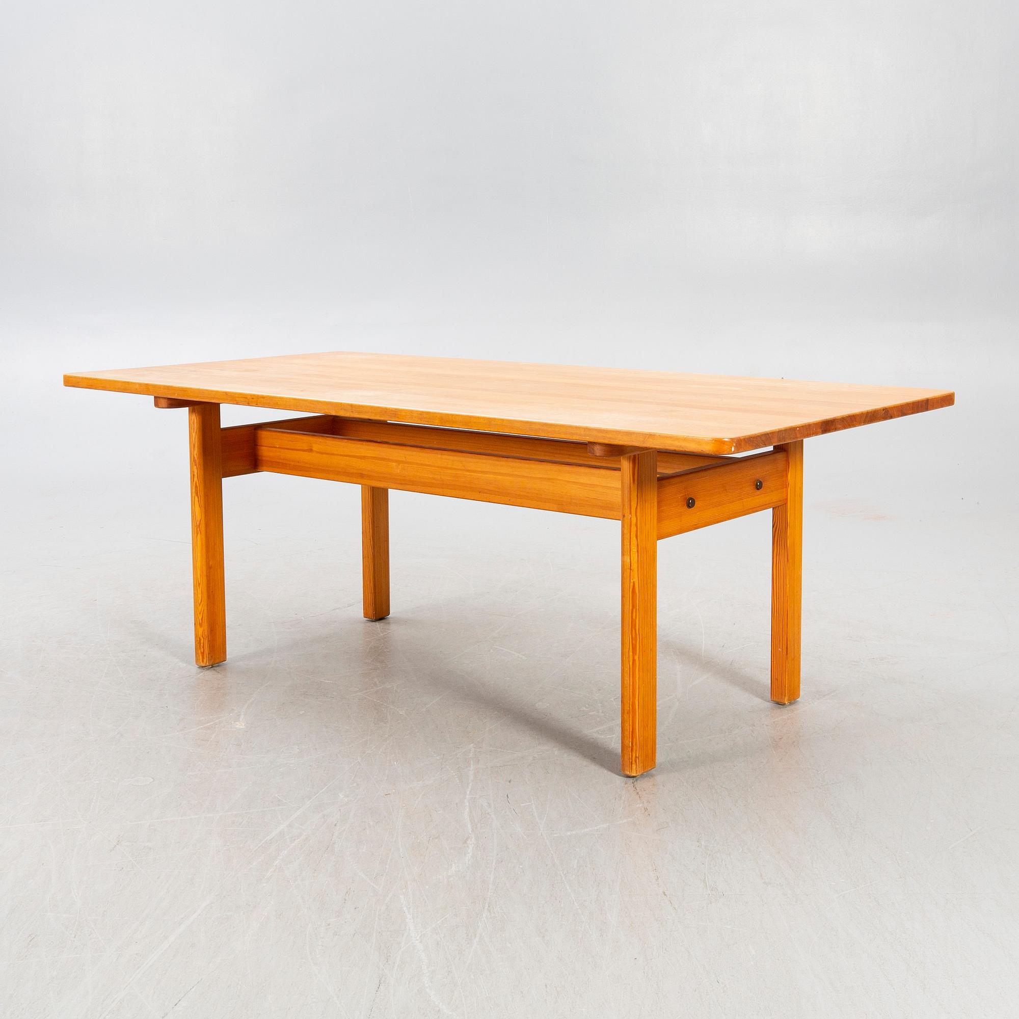 A pinewood "Asserbo" table by Børge Mogensen for Karl Andersson and Söner, second half of the 20th century.