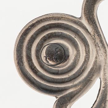 A silver necklace, model 50-1. Kalevala Koru, Helsinki 1943.