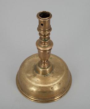 LJUSSTAKE, mässing 1600/1700-tal.