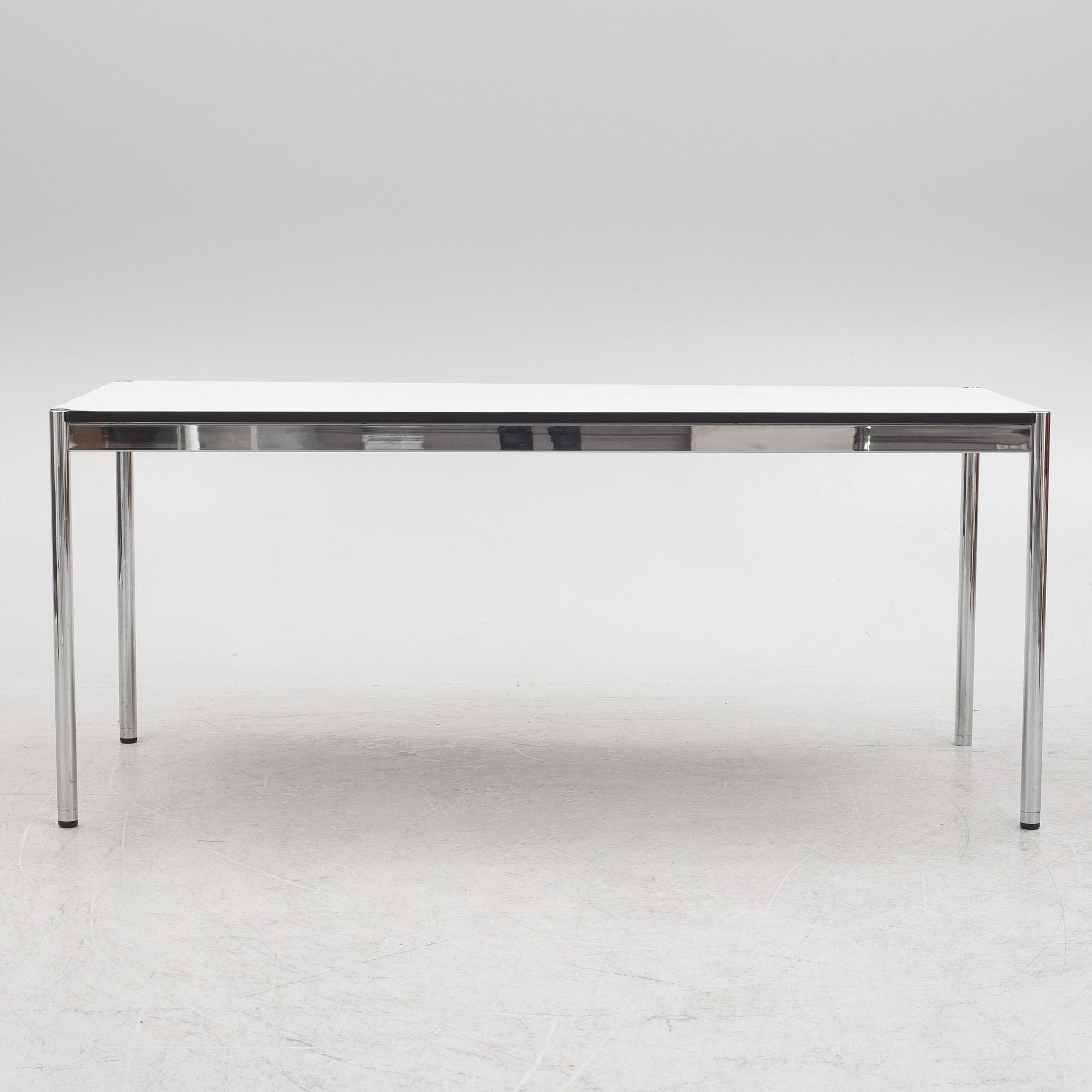 USM Haller, desk, "Classic".