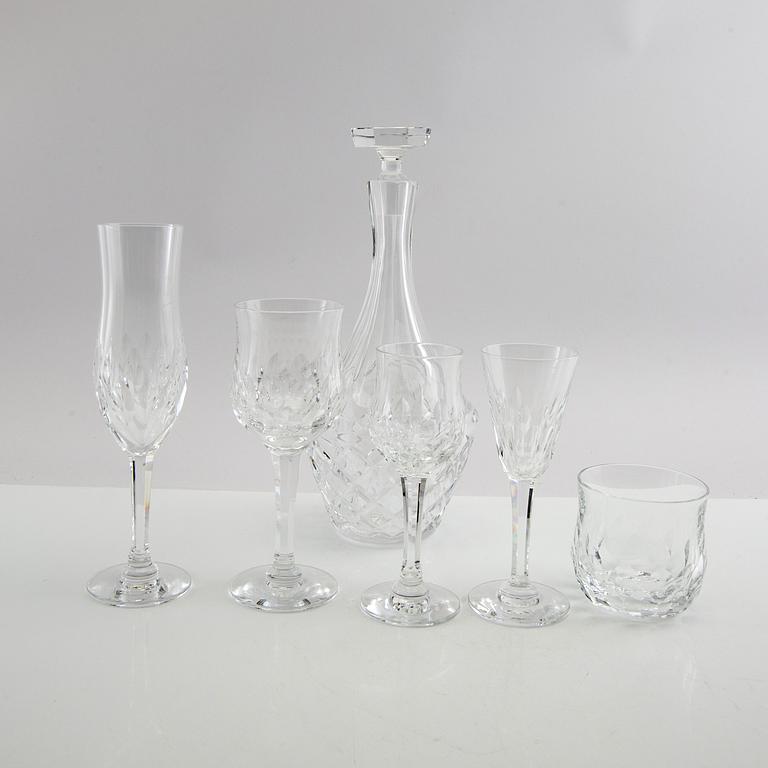 Sigurd Persson, Service 61 pcs "Carl Gustaf" Orrefors 1970s.