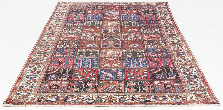 Matta, Iran, "Trädgårdsmatta", ca 295 x 164 cm.