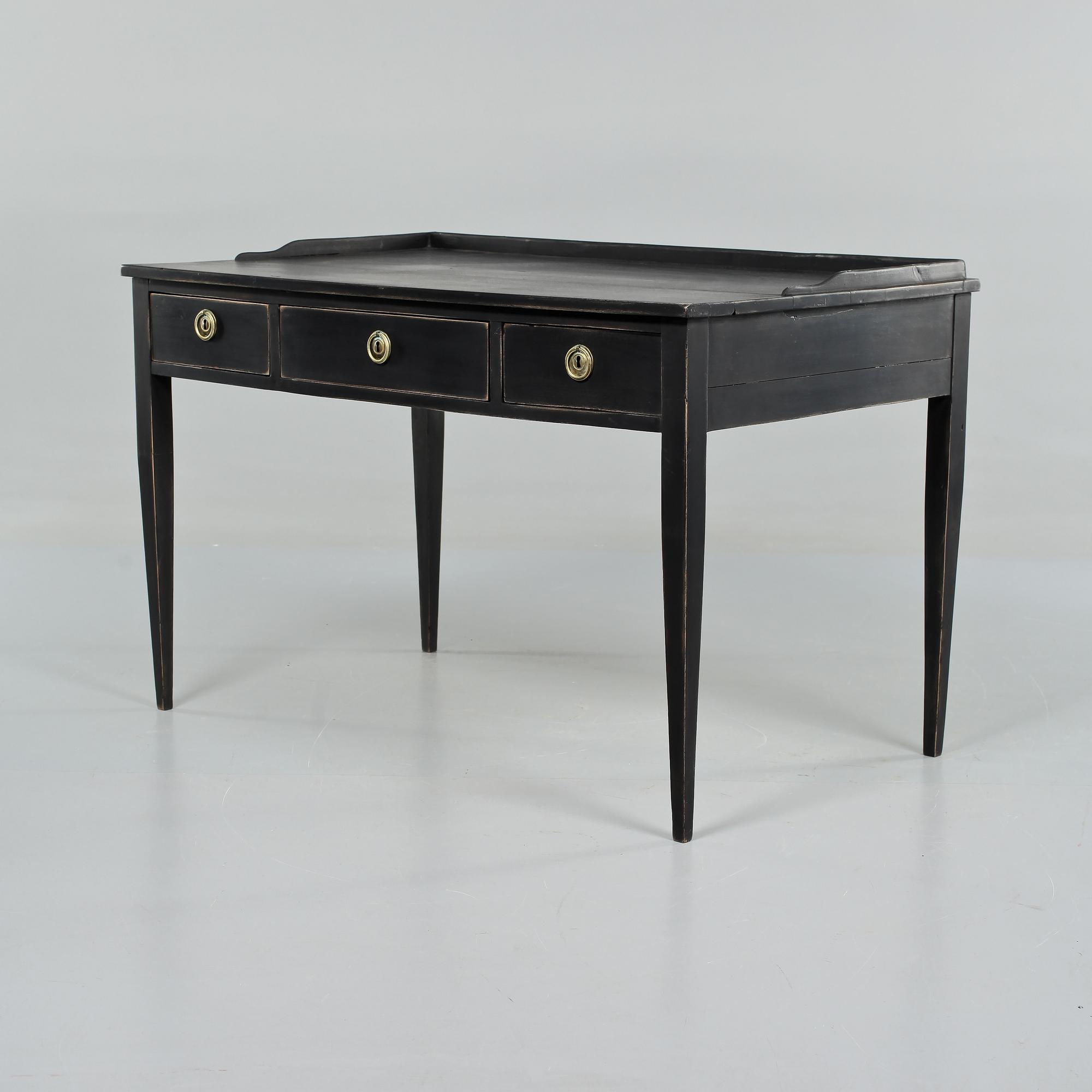 SKRIVBORD, gustaviansk stil, 1900-talets första hälft.